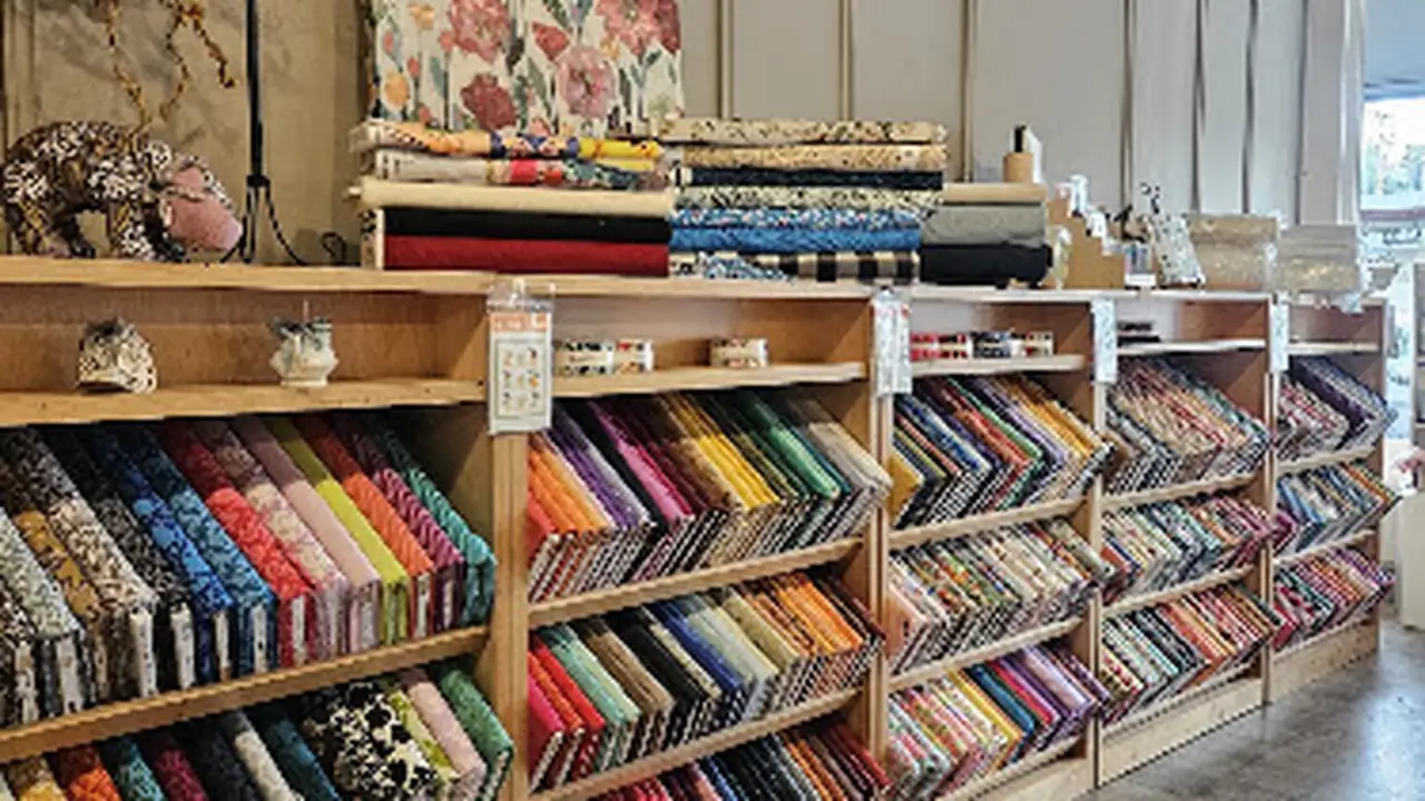Fabric store in Vista, CA: Mosaique Quilts and Fabrics
