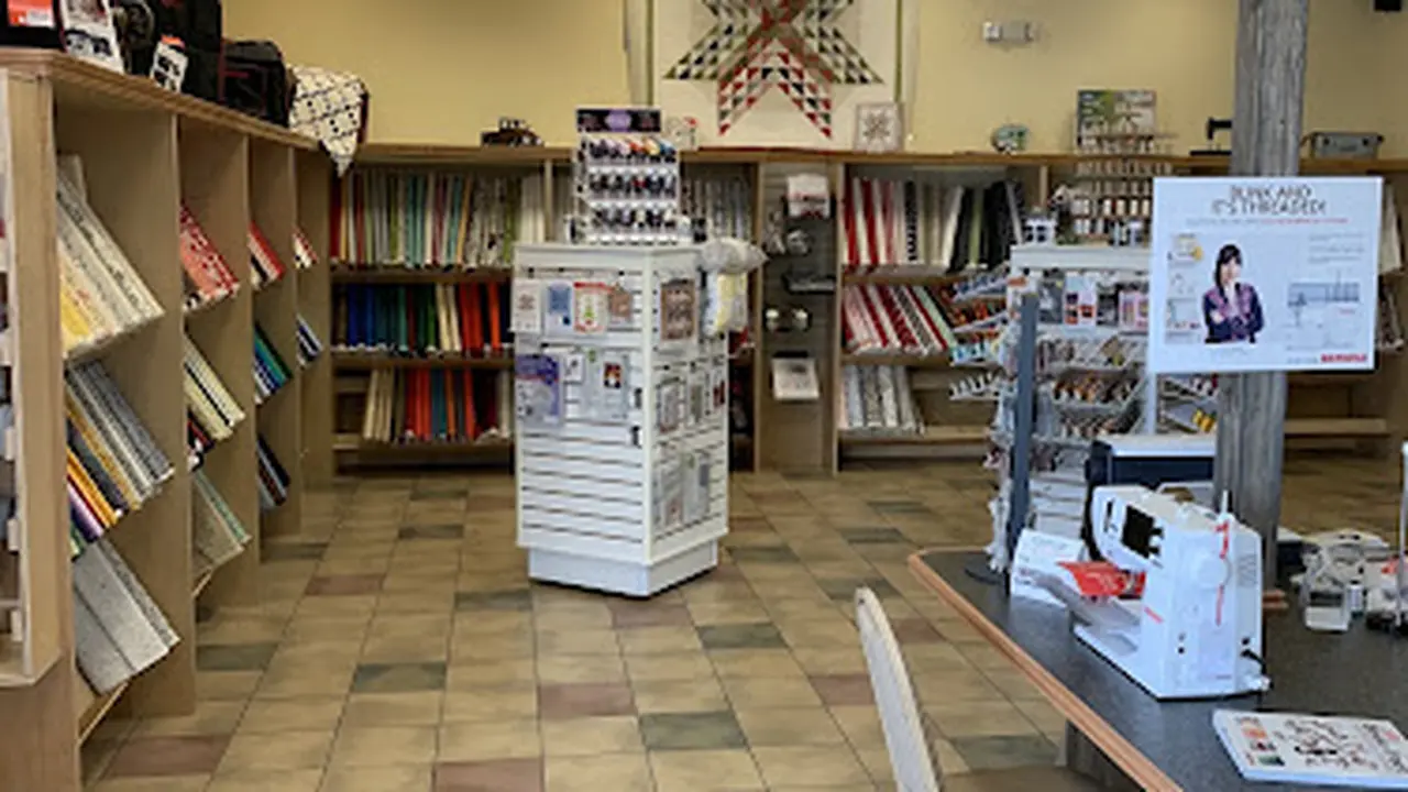 Fabric store in Walbridge, OH: Bernina Stitchin Post