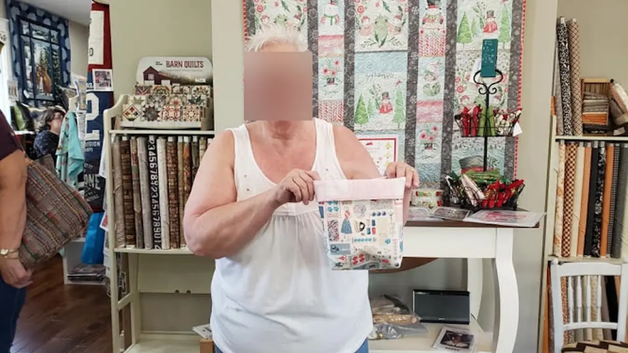 Fabric store in Warsaw, MO: City's Edge Quilt Shop & Sewing Center