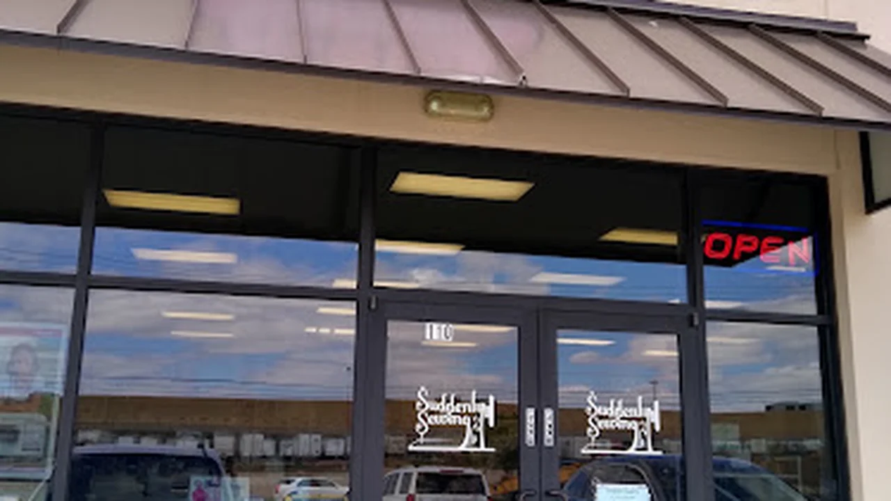 Fabric store in Watauga, TX: Suddenly Sewing