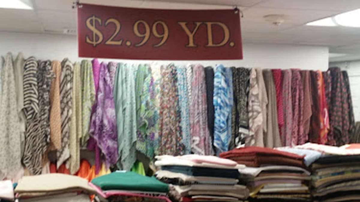 Fabric store in Waterford, CT: Americana Fabrics