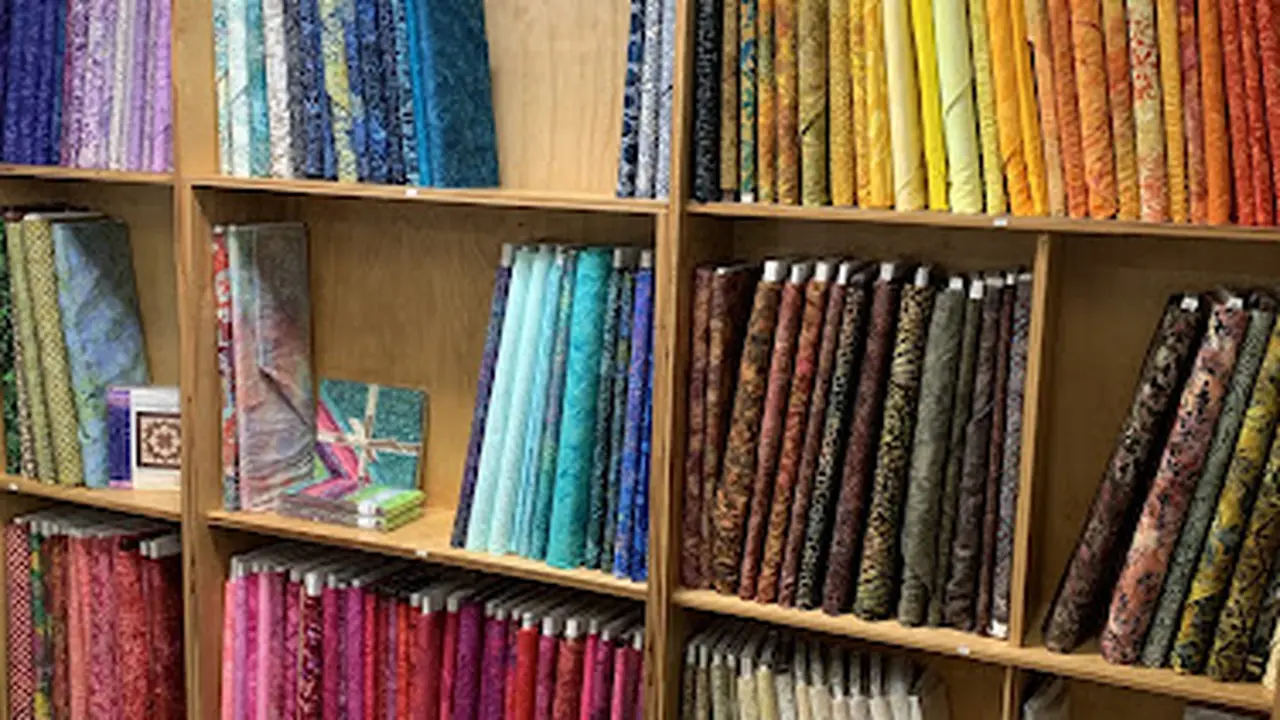Fabric store in Weatherford, TX: Quilting Around
