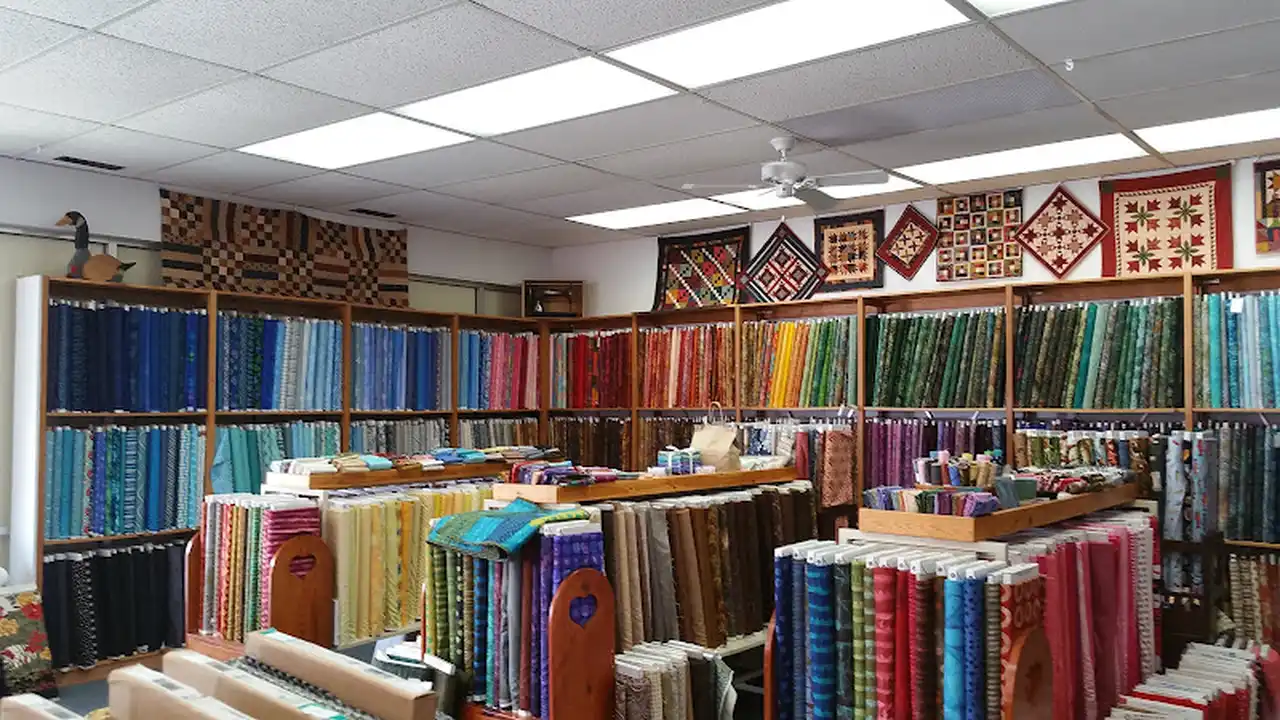 Fabric store in West Des Moines, IA: The Iowa Quilt Block