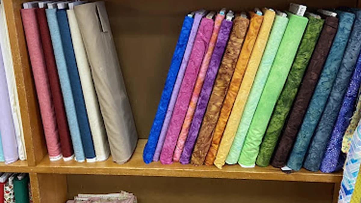 Fabric store in Westfield, MA: Pieces to Patches