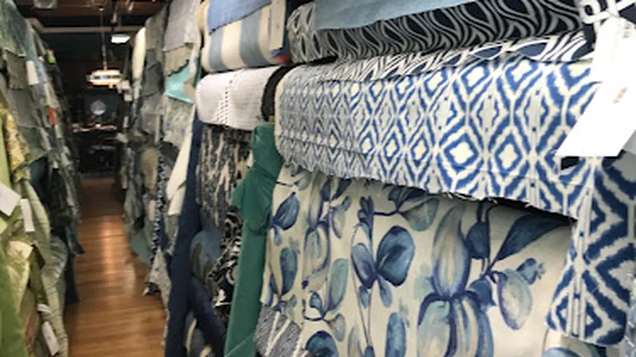 Fabric store in Williamsburg, VA: Savvy Swatch