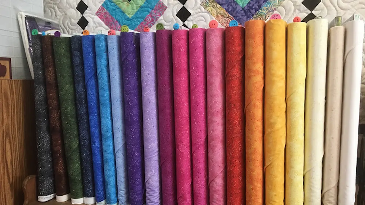 Fabric store in Winchester, VA: The Scrappy Apple, Quilts & More