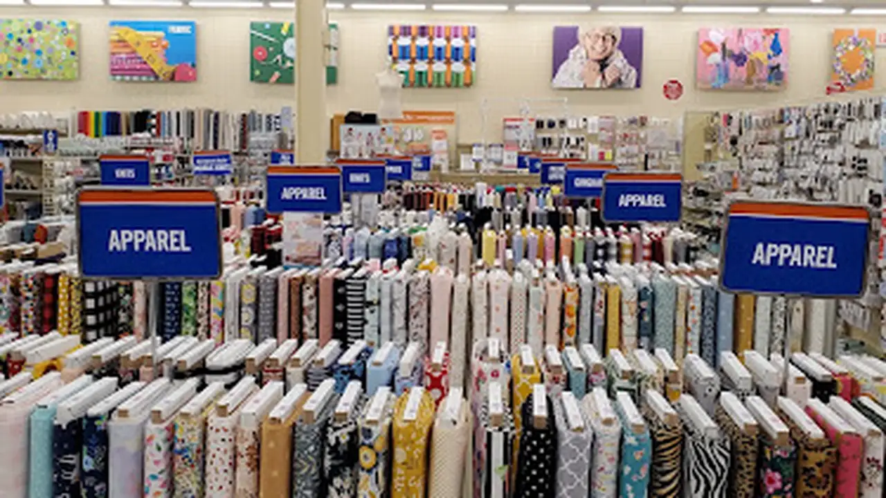 Fabric store in Winter Springs, FL: Hobby Lobby