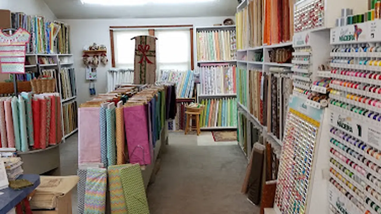 Fabric store in Zanesville, OH: Nonna's Quilting Nook